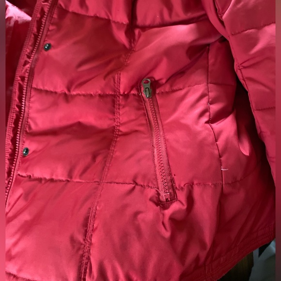 Ruff Hewn puffer feather/down filled coat with hood. Size large. - Picture 11 of 15